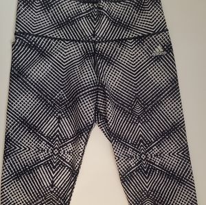 Adidas high rise legging black/white size medium